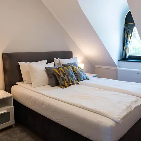 Katzer Guest house *